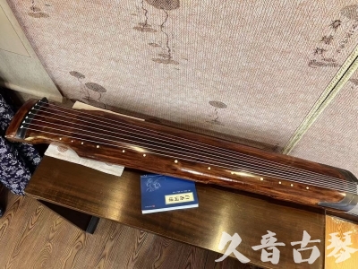 九龙●久音古琴  ●今日推荐 20240127 [断纹仲尼式]